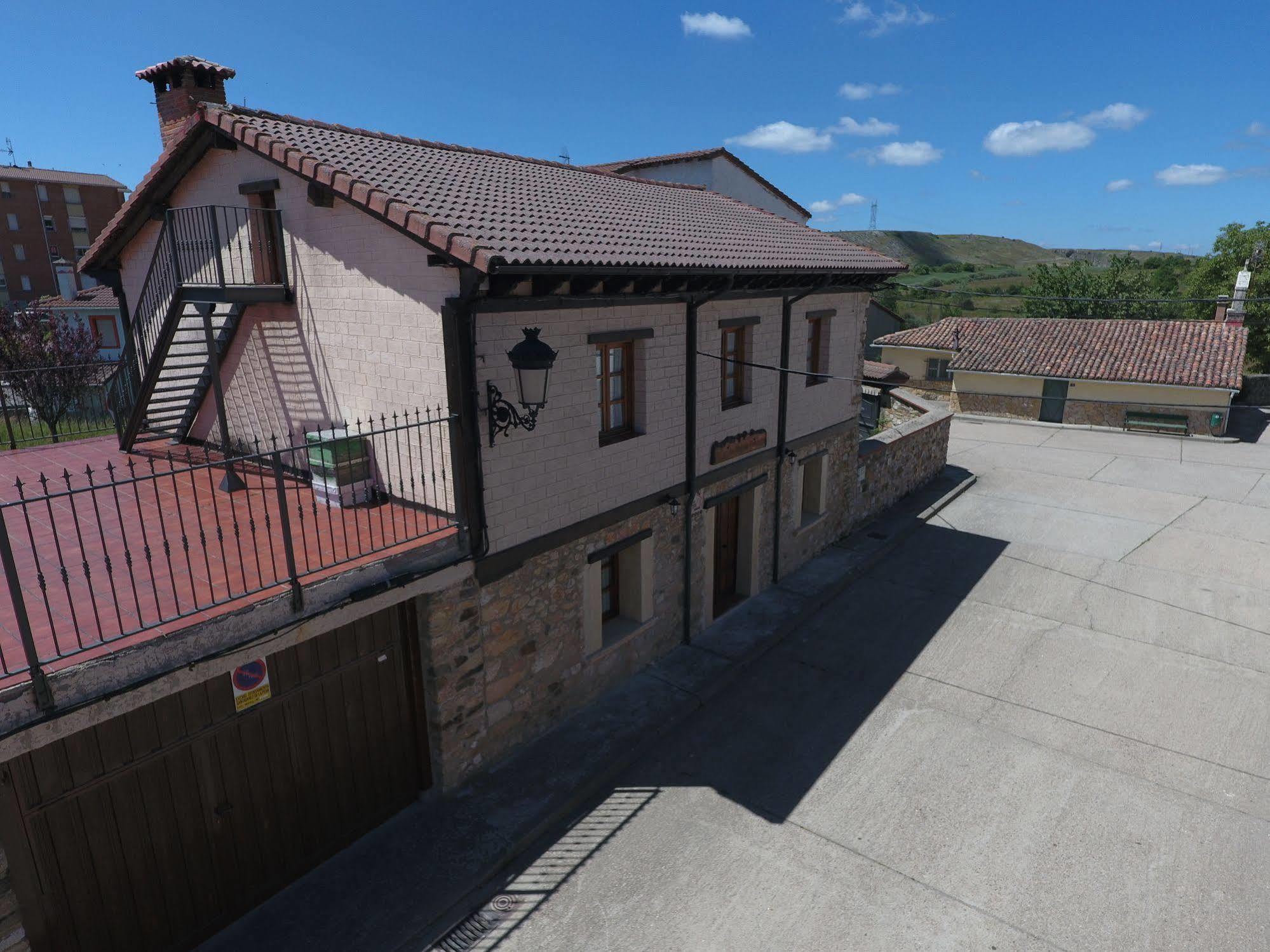 Majada Palentina Guest House Villanueva de Arriba Екстериор снимка